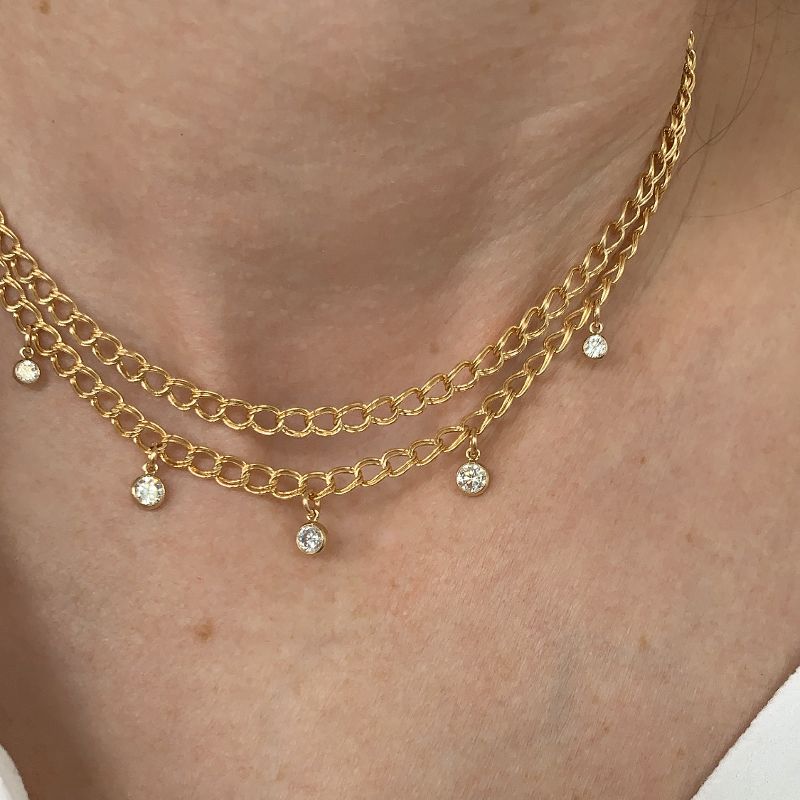 COLLIER MARA